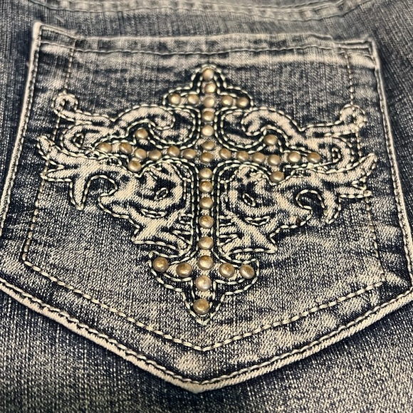 Suko cropped jeans -final price drop - Picture 10 of 10